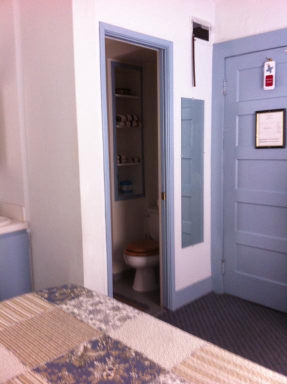Portola Pullman House Inn חדר תמונה