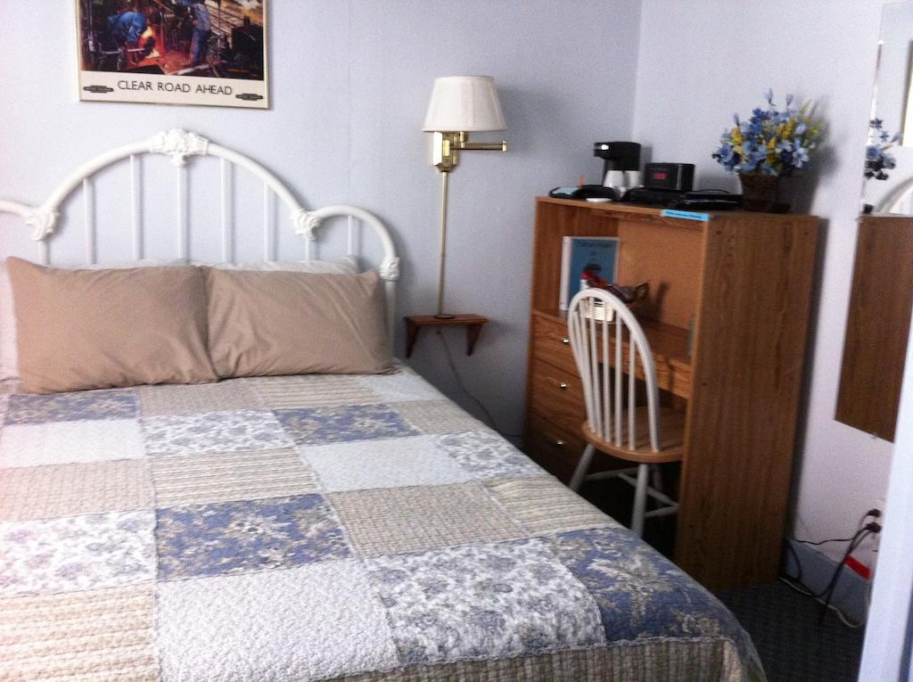 Portola Pullman House Inn מראה חיצוני תמונה
